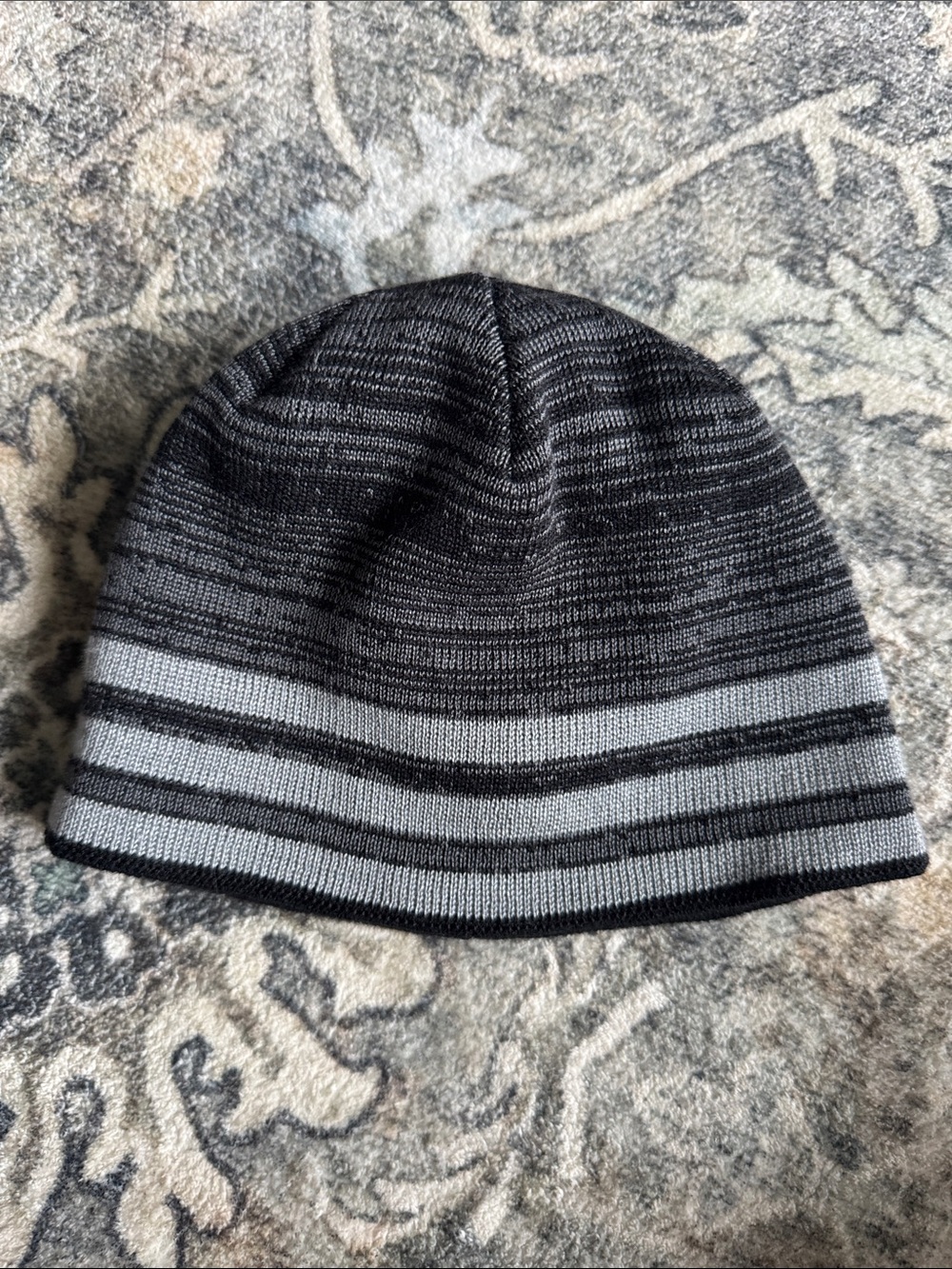 adidas Black Beanie with Gray Stripe Logo - Picture 4 of 5